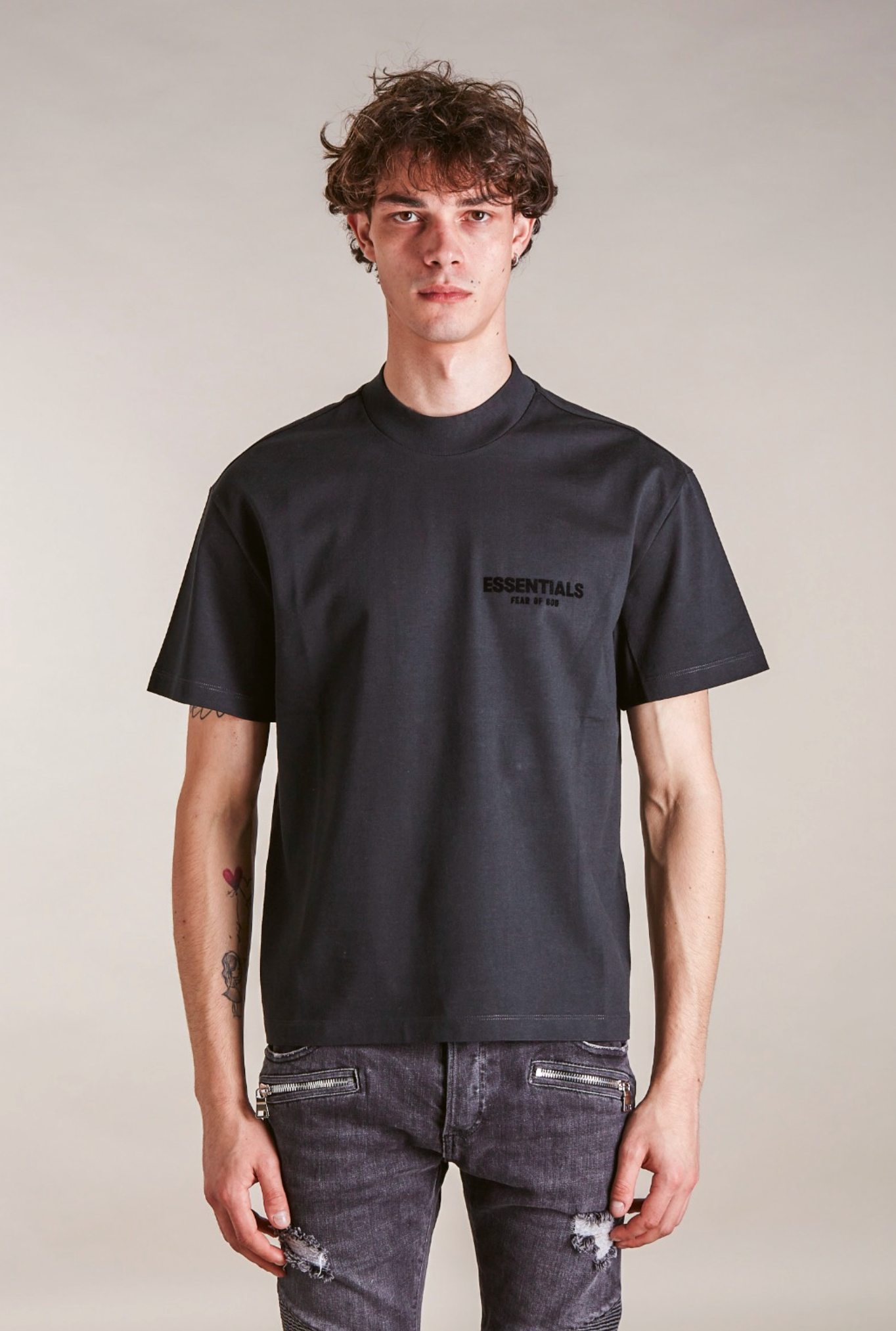 FEAR OF GOD ESSENTIALS T-shirt Black