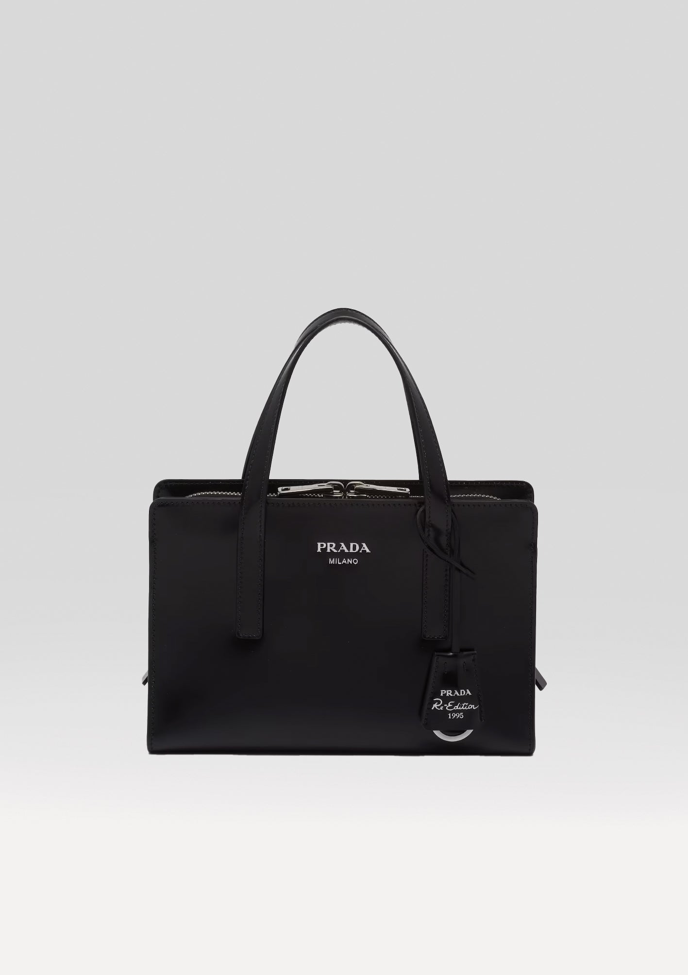 PRADA Re-Edition 1995 mini in pelle spazzolata Nera